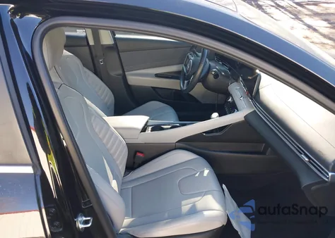 2024 Hyundai Elantra Limited z USA, uszkodzony, nr VIN KMHLP4DG8RU833280